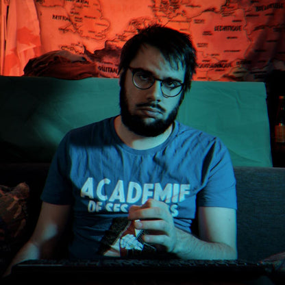 Tshirt 100% coton unisexe «Académie de ses morts»